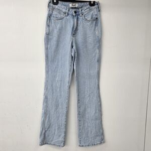 Wranger Retro Light Blue High Rise Boot Jean Size 6